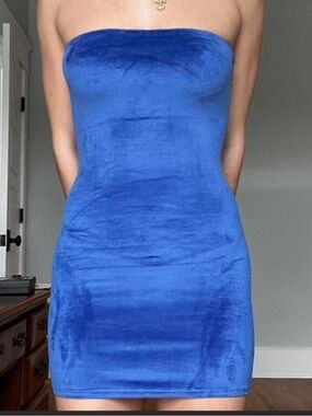 Lioness Strapless Cobalt Velvet Bodycon Dress